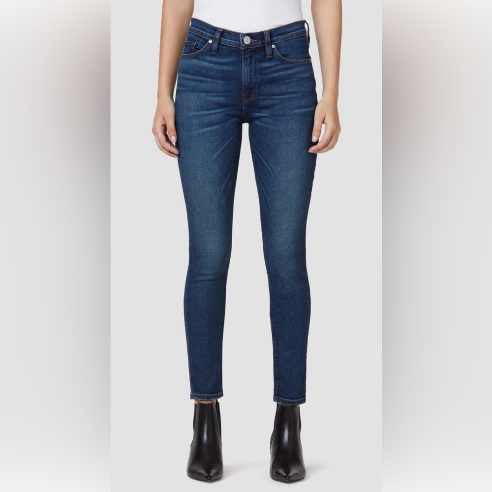 Hudson Jean's Medium Wash Midrise Nico super Skinny
